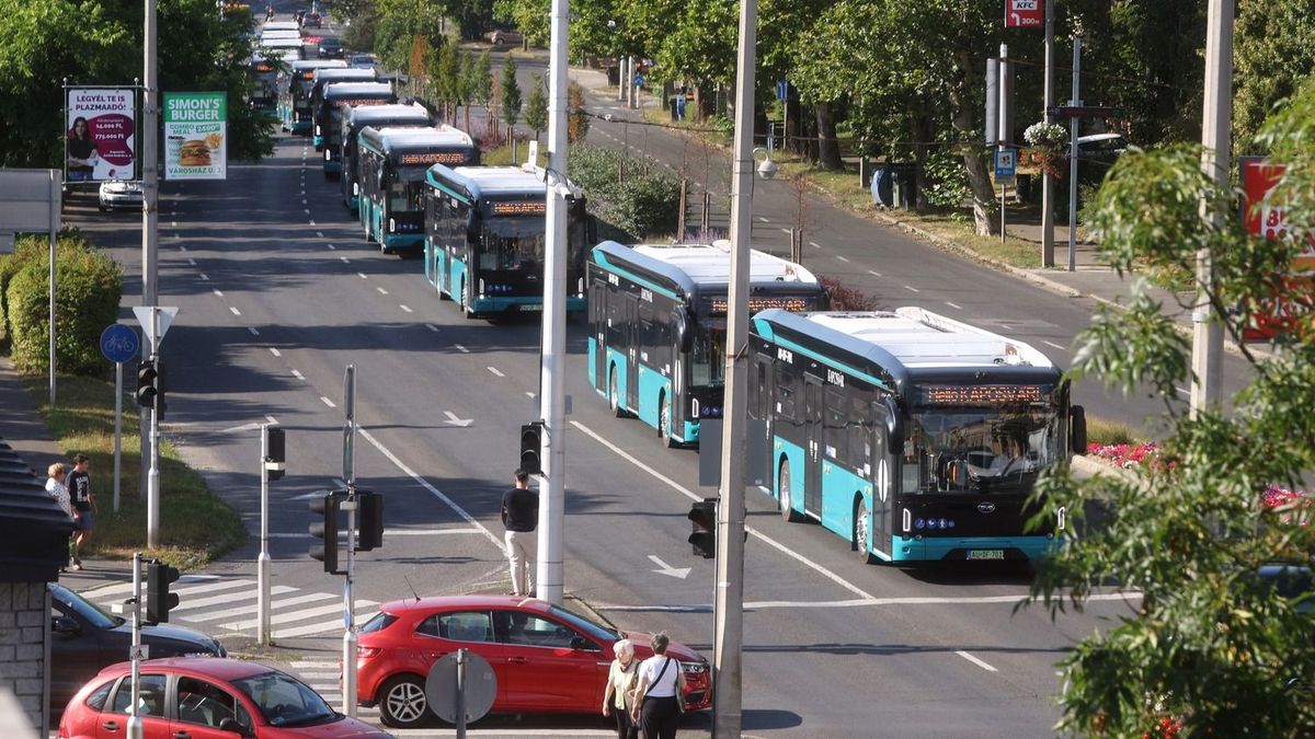Erre jobb, ha figyel Magyarország: nekiment a kínai elektromos buszoknak Európa egyik leggazdagabb országa, inkább visszahozzák a dízelt – ez a baj velük 