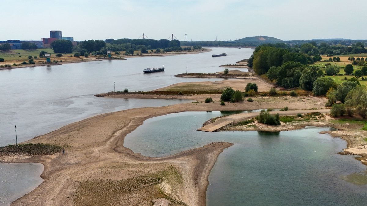 Europe swelters as temperature records tumble rajna vízállás német