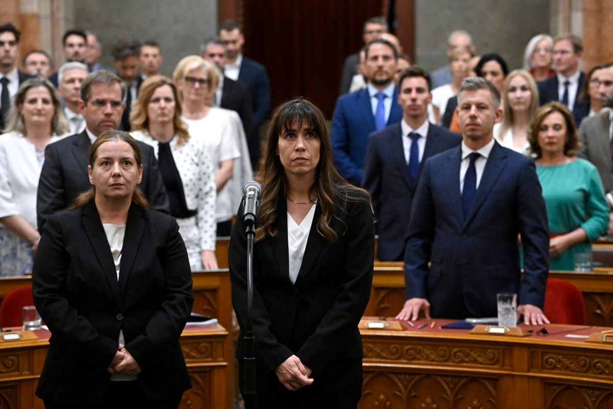 Unger Anna, Magyar Péter, Tasnády Katalin NVVH