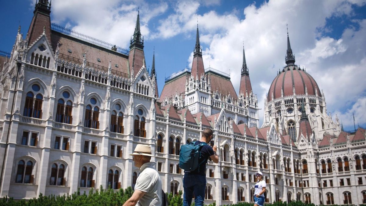 Majdnem százan jelentkeztek a csúcspozícióra, hogy visszaszerezzék a közvagyont: ebbe Magyar Péter sem tud belenyúlni, hiába volt egy elszólása 