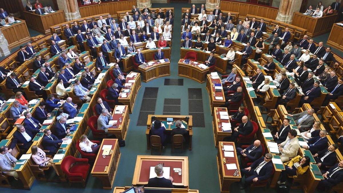A Tisza egyértelművé tette: napokon belül megszavazza az Országgyűlés az új köztársaági elnököt 