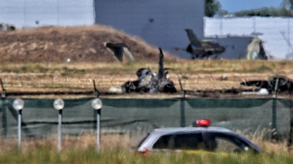 Gripen-baleset: rémítő pillanatokról számolt be Ruszin-Szendi Romulusz – elsötétültek a kijelzők, már a földről katapultált a pilóta 
