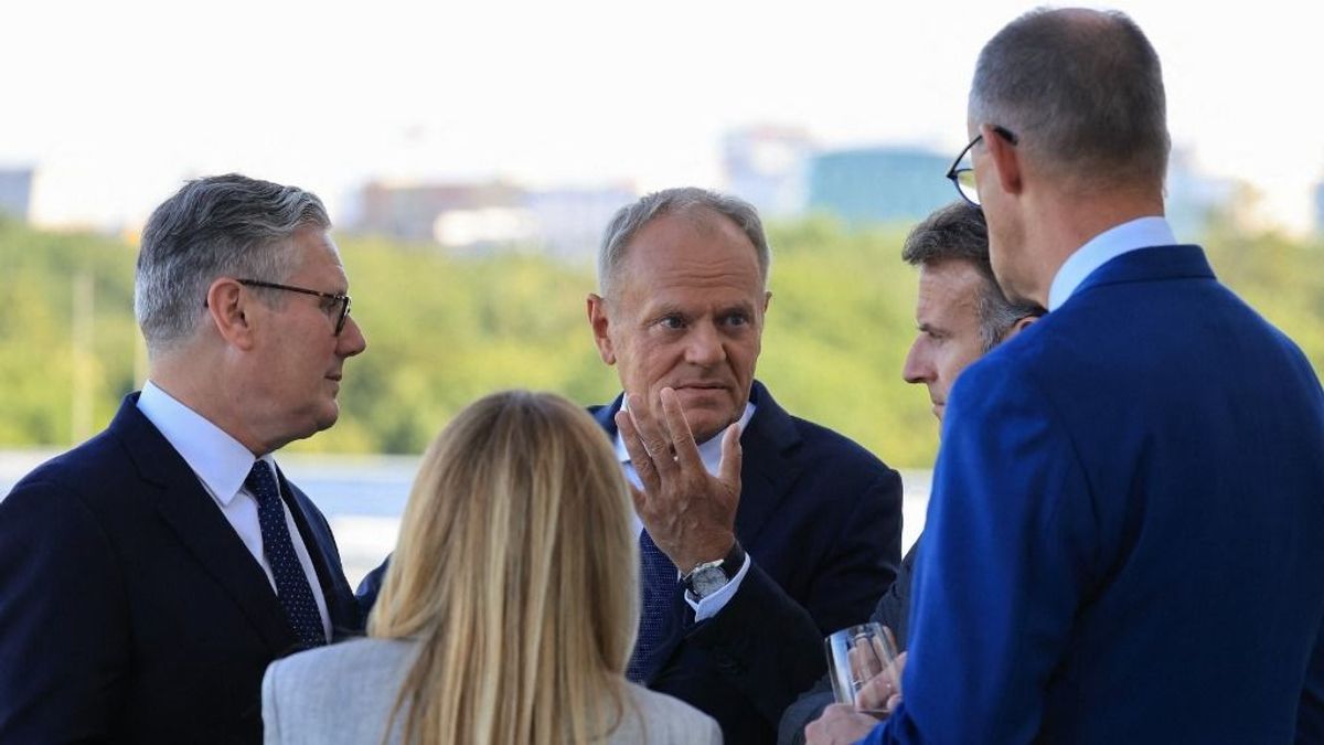 A szomszédaink megmutatták, mibe kerülhet, ha Magyar Péteren nem könyörül meg Brüsszel – így néz ki a játszma 