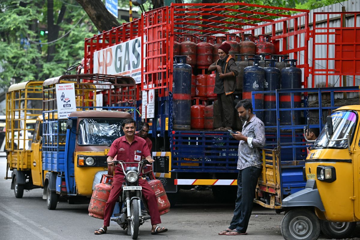 India LPG gázpalack olaj