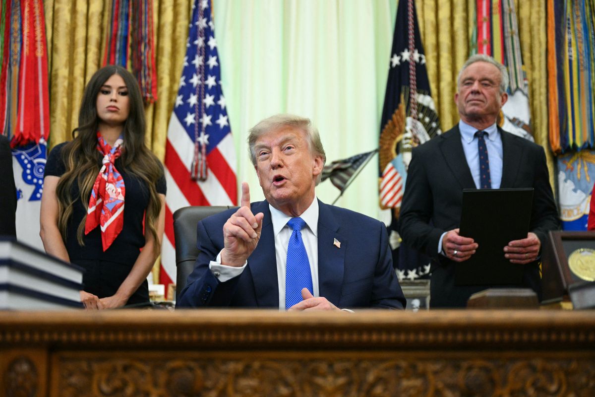 Nagy csatát nyertek az oltásellenesek: Trump korlátozza a gyermekeknek adható oltások számát