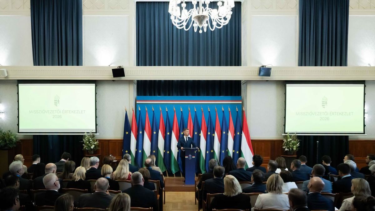 Orbán Anitától megkapták az ukázt a nagykövetek – „nem egy minisztériumot, egy külügyminisztert vagy egy miniszterelnököt képviselnek" 