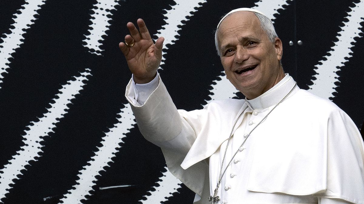 Ezekben a percekben jelentette be Magyar Péter: Vatikánba látogat, fogadja őt XIV. Leó pápa és Pietro Parolin bíboros 