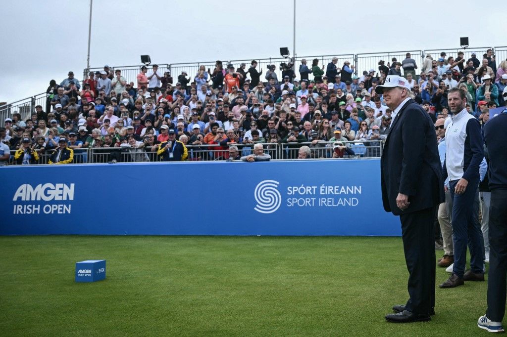 Trump golf