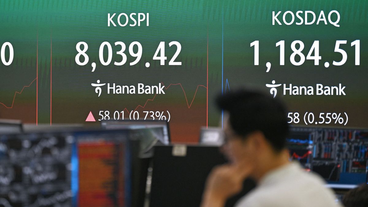 A koreai brókerek elsírják magukat: hétfőtől a vacsora mellé is Samsung-részvény jár – 24 órás üzem jöhet a tőzsdén 
