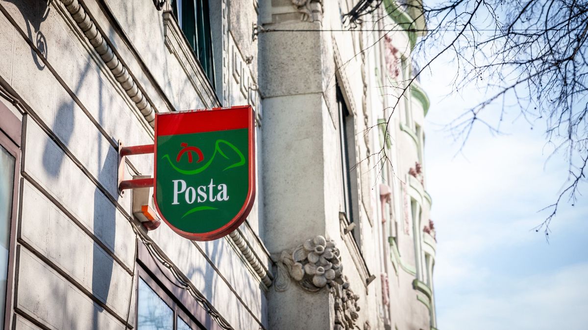 Csomagkáosz a Magyar Postánál: vannak gondok, de a legsúlyosabb állítást cáfolják – előre szóltak, hogy késhetnek