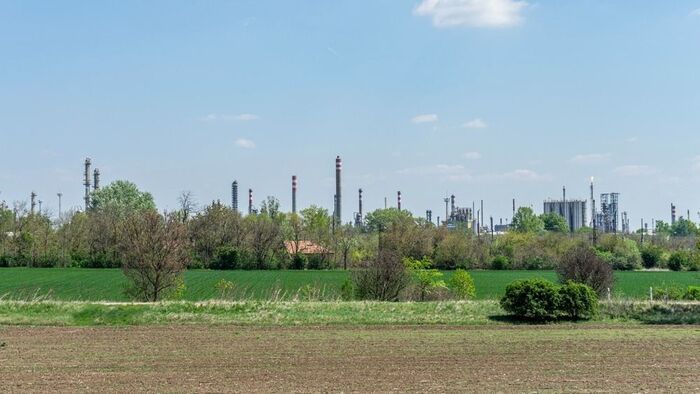 Dízel: egy kis adócsökkentés jól kiegészítené a sovány támogatást