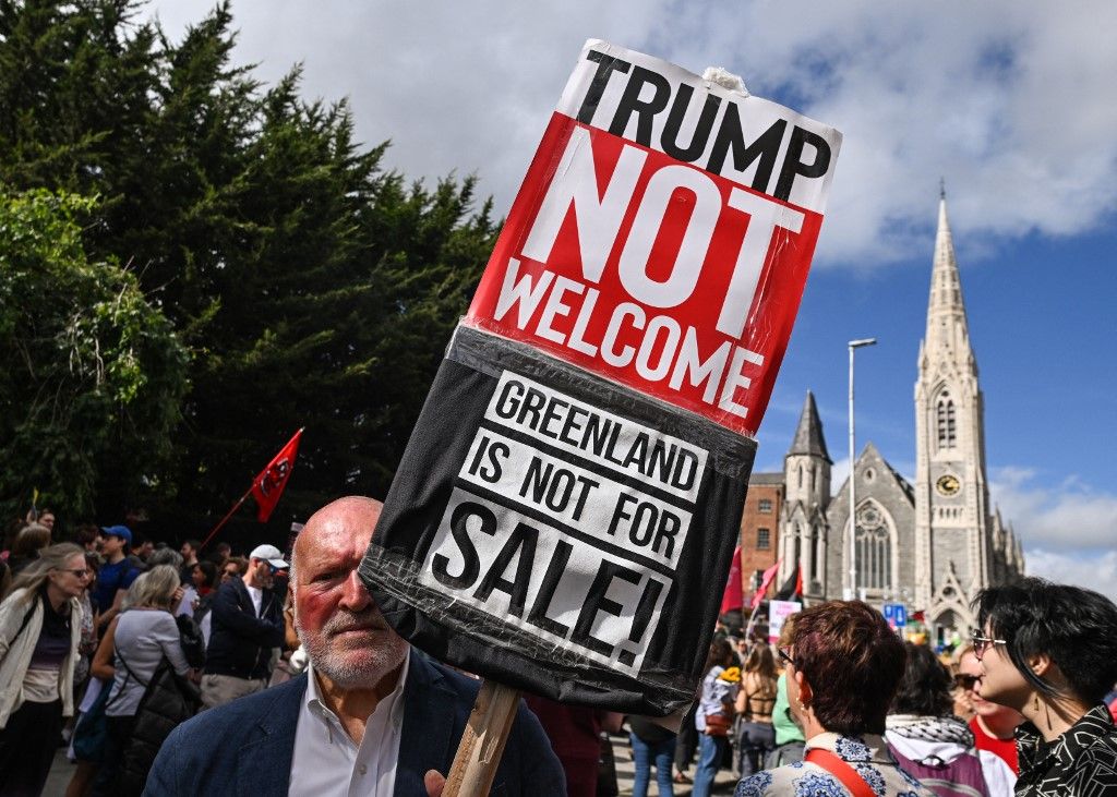 Thousands Turn Out To Protest Trump Visit In Dublin