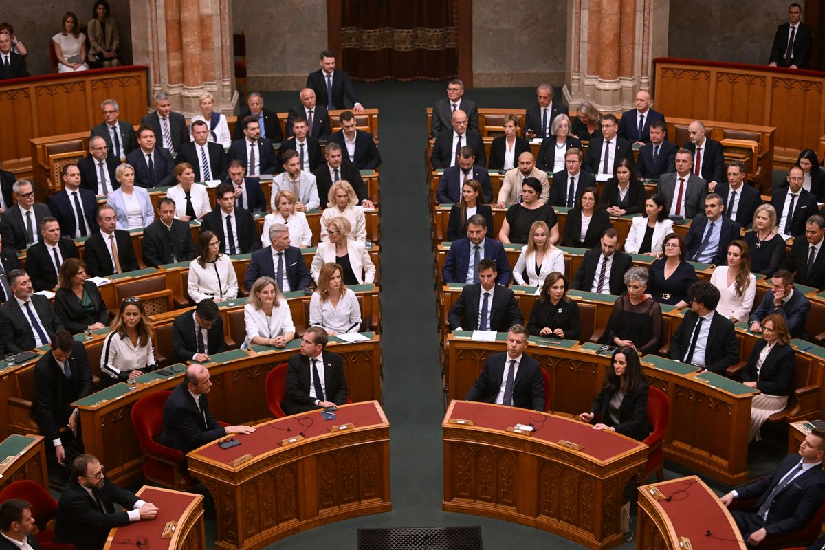 minimálbér 2027, parlament, Tisza párt