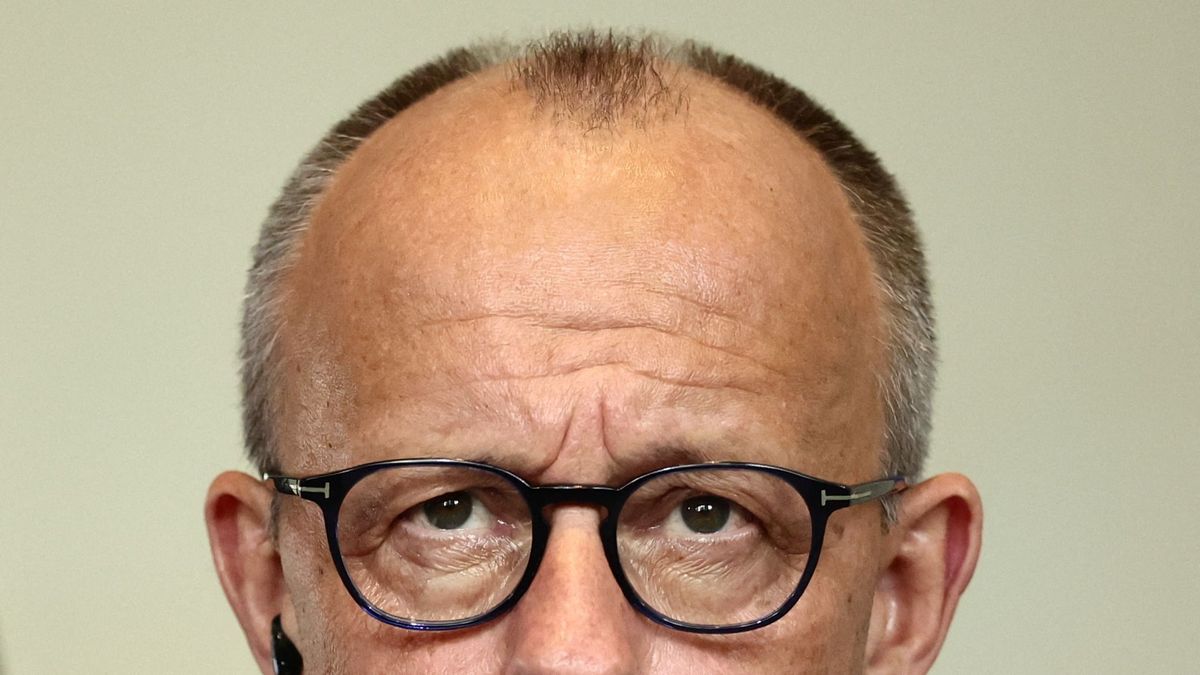 Az üzemanyagárakon múlhat, bukik-e a német kancellár, Friedrich Merz sorsa már nem csak az AfD-től függ