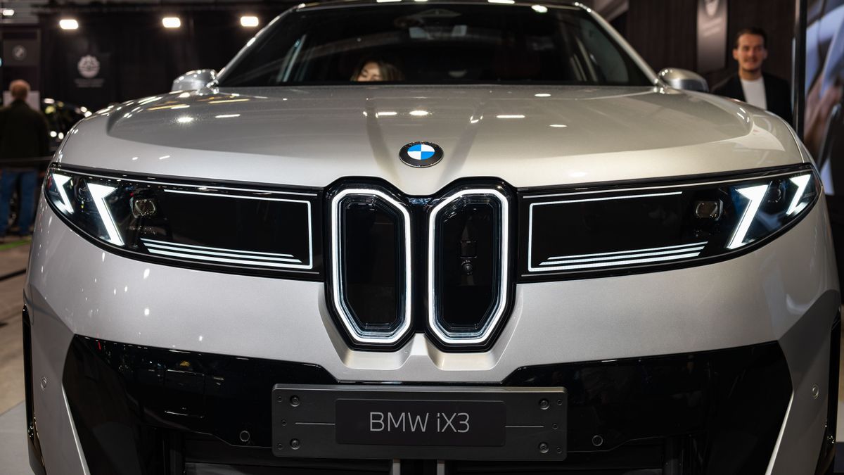 Debreceni BMW-gyár: Amerikában is tarol az iX3, úgy veszik az elektromos autót, mint a cukrot