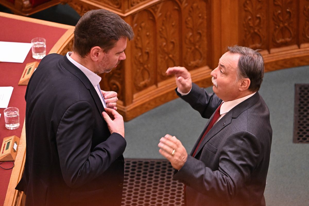 Vitézy Dávid, Gajdos László