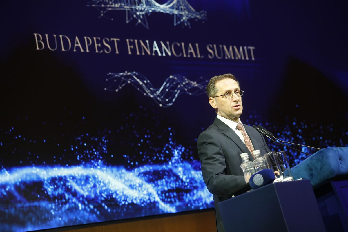 Varga Mihály jegybankelnök
Magyar Nemzeti Bank MNB