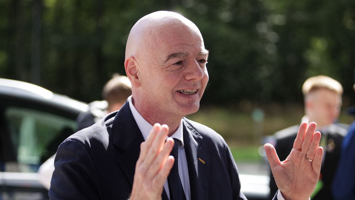 Infantino nem hátrál: hiába fordult ellene több futballnagyhatalom, újraindul a FIFA-elnöki posztért 
