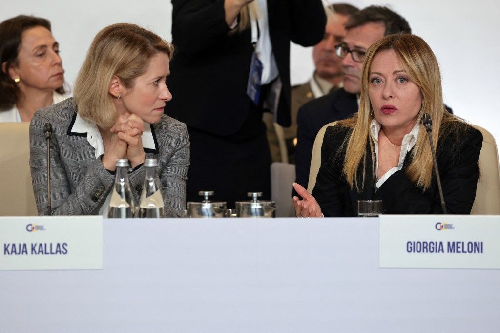 Kaja Kallas olasz támadást vont magára, bár Giorgia Meloni más ügyekben ellenezte a brüsszeli hatalomkoncentrálást