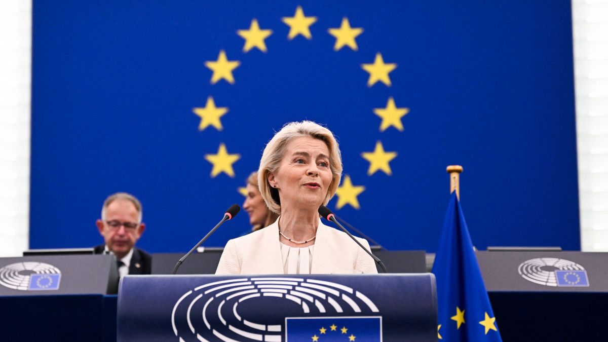 Ursula von der Leyen oldhatja meg a magyarok dízelproblémáját: sokkal durvábban belenyúlhat az árakba, mint Magyar Péter az 5000 forinttal – új gázolajszabályok léphetnek életbe Európában