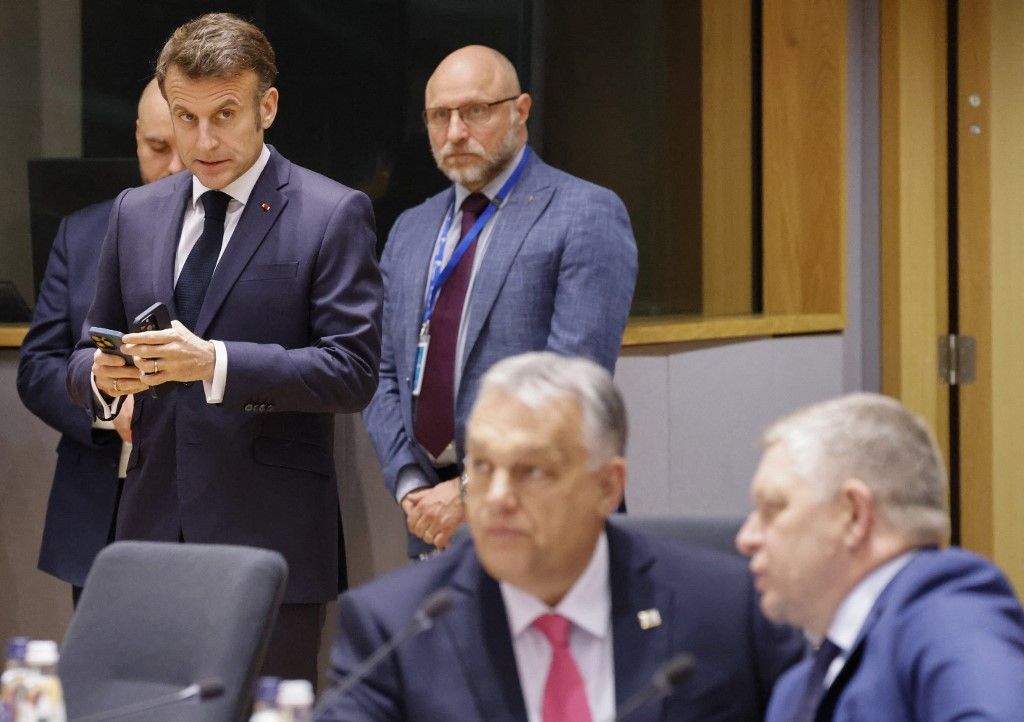 Szankciós lista: Uszmanov levételét már nem követelheti együtt a Macron-Orbán-Fico hármas, de ketten még igen, és meg is tették