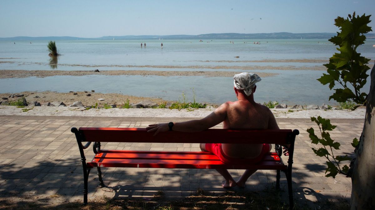 Fordulat a magyar turizmusban: kevesebb vendég foglalt szállás, de volt valami furcsa a költésekben – az aszály sújtotta Balatonra nem voltak kíváncsiak a külföldiek 