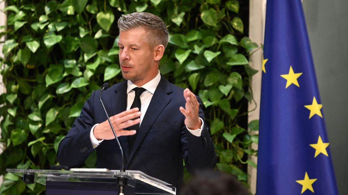 Lassan üt a végrehajtók órája, a kormány sebességet vált: Magyar Péter döntött, már nincs visszaút – „ezt az egész bűnszervezetet, ezt a kamarát eltöröljük!" 