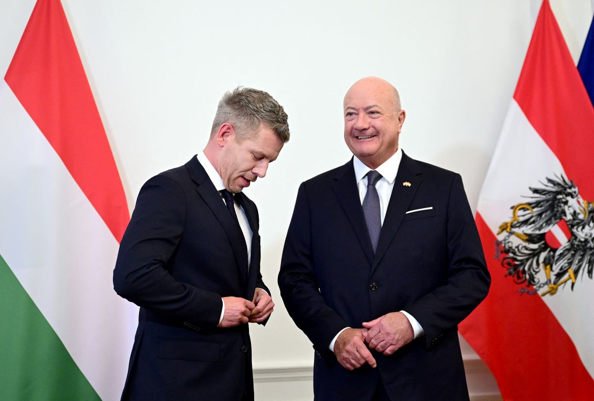 paksi fenékküszöb, Magyar Péter, Stocker, Ausztria, Magyarország