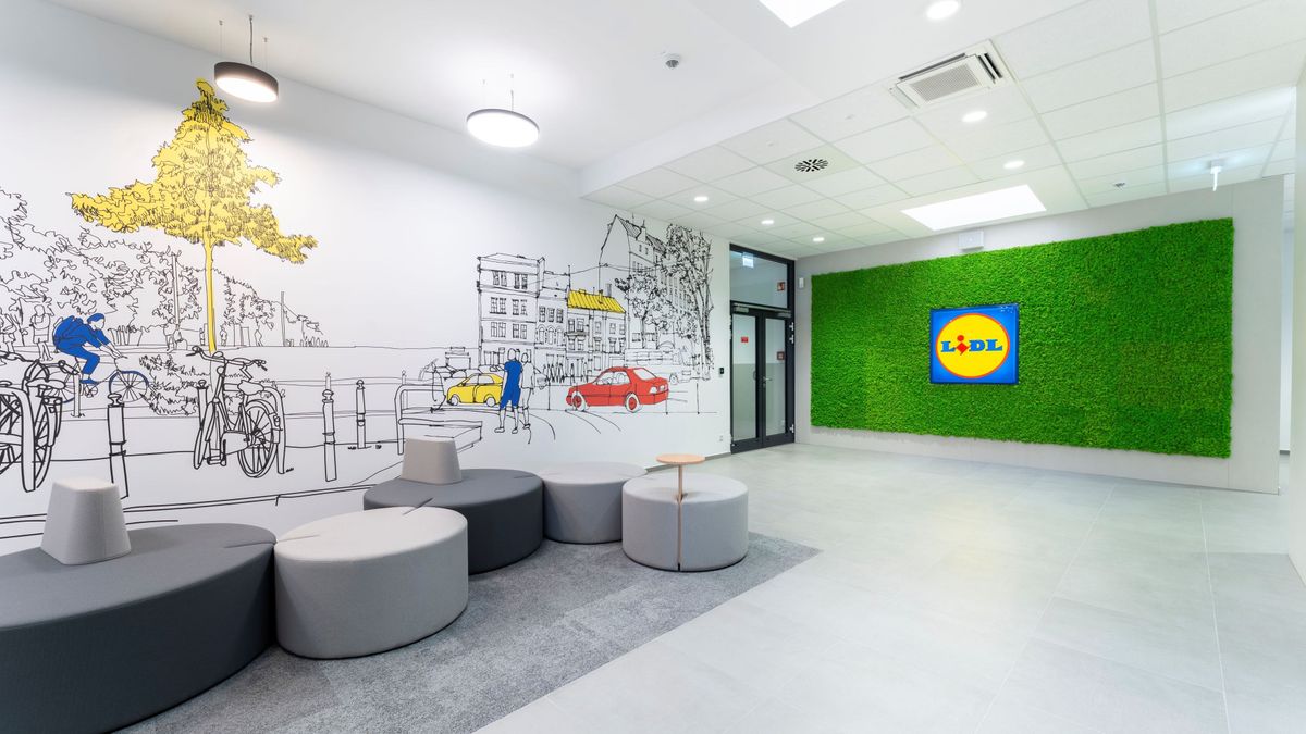 Brutális, amit a magyar Lidl művelt: megnyitotta eddigi legnagyobb létesítményét – 60 milliárdot sem sajnáltak rá, több száz új munkahely jött létre