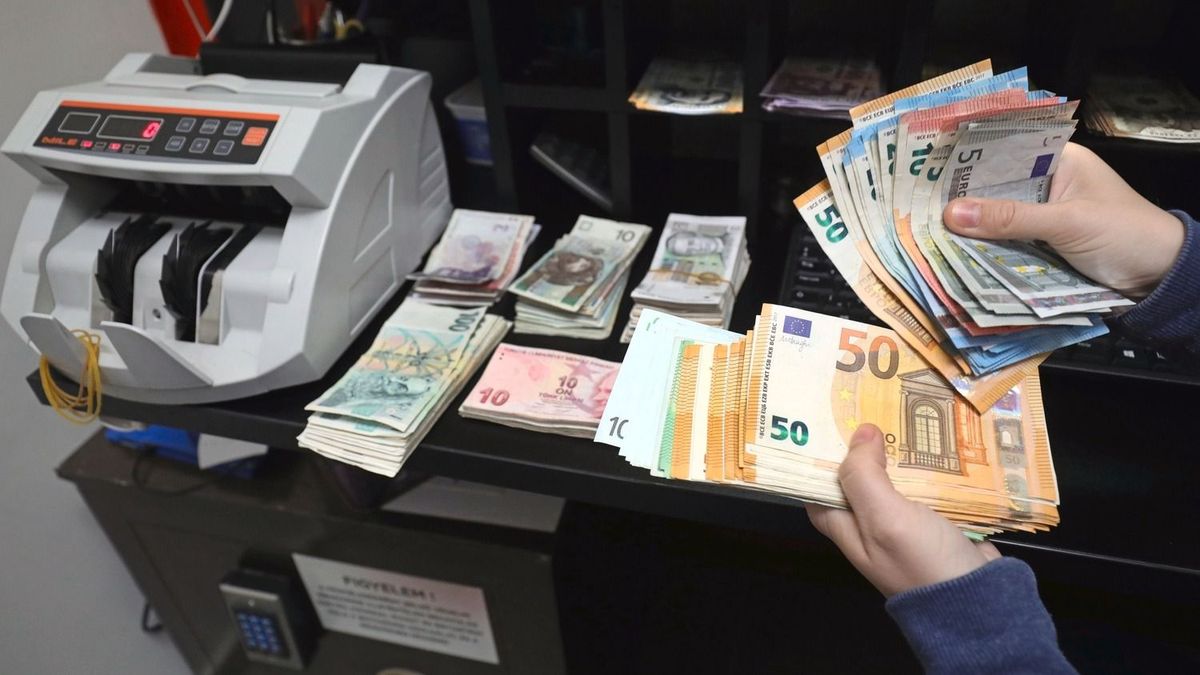 europénzváltó change euró forint árfolyam