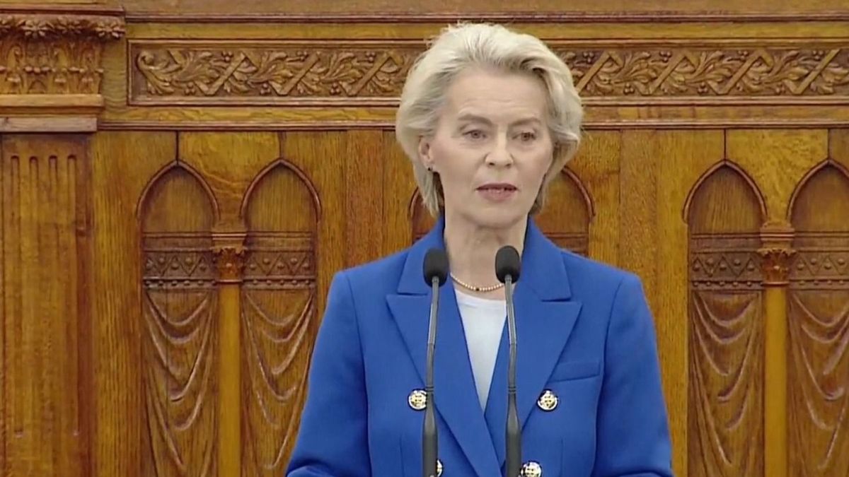 Von der Leyen nem bírta ki a pódiumon sem: félreérthetetlen üzenetet küldött az Európai Bizottság elnöke – a Parlamentben fedte fel a Magyar Péterrel kötött alku részleteit