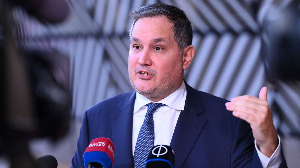 Máris visszatért titokban Magyarországra Nagy Márton: ezért költözött ki valójában Svájcba – sokkal nagyobb baj derült ki Orbán Viktor csúcsminiszteréről