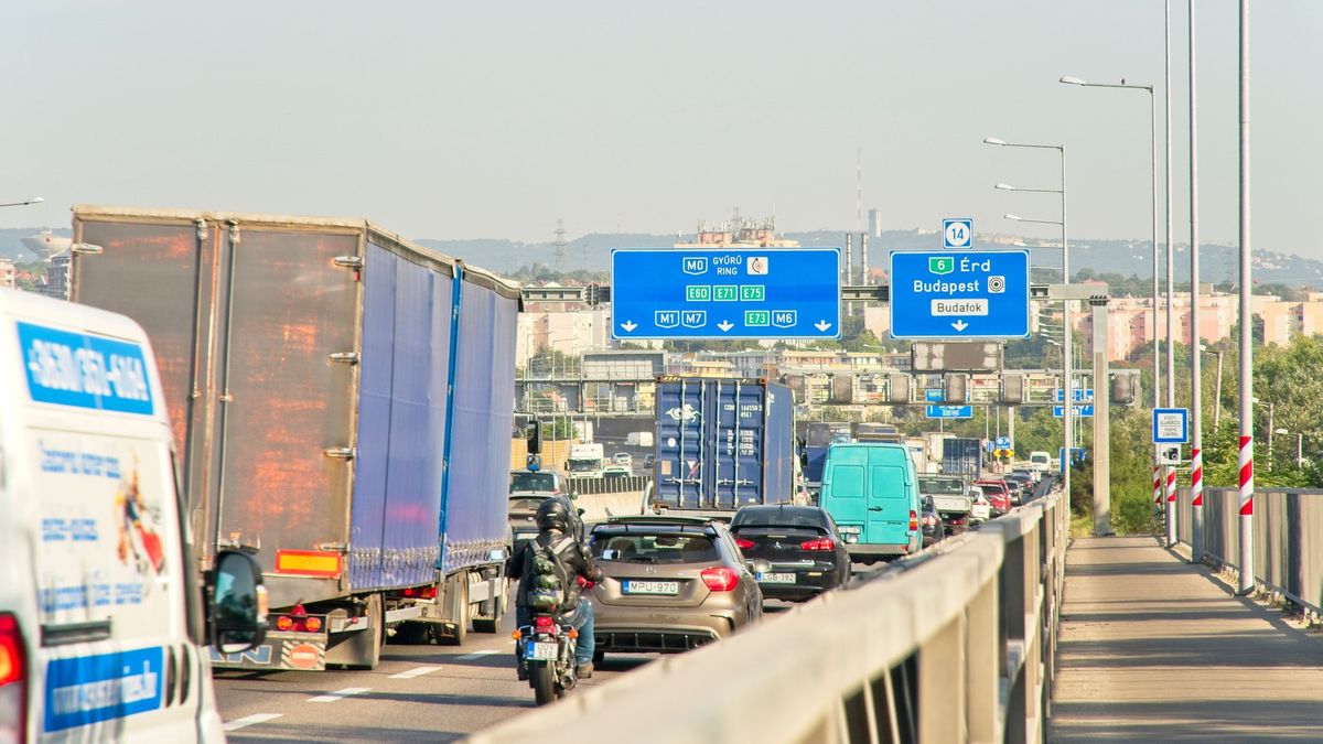 Vitézy Dávidék ezt összehozták: horror dugó az M0-ás es M5-ös autópályán − ilyet meg senki nem látott Magyarországon