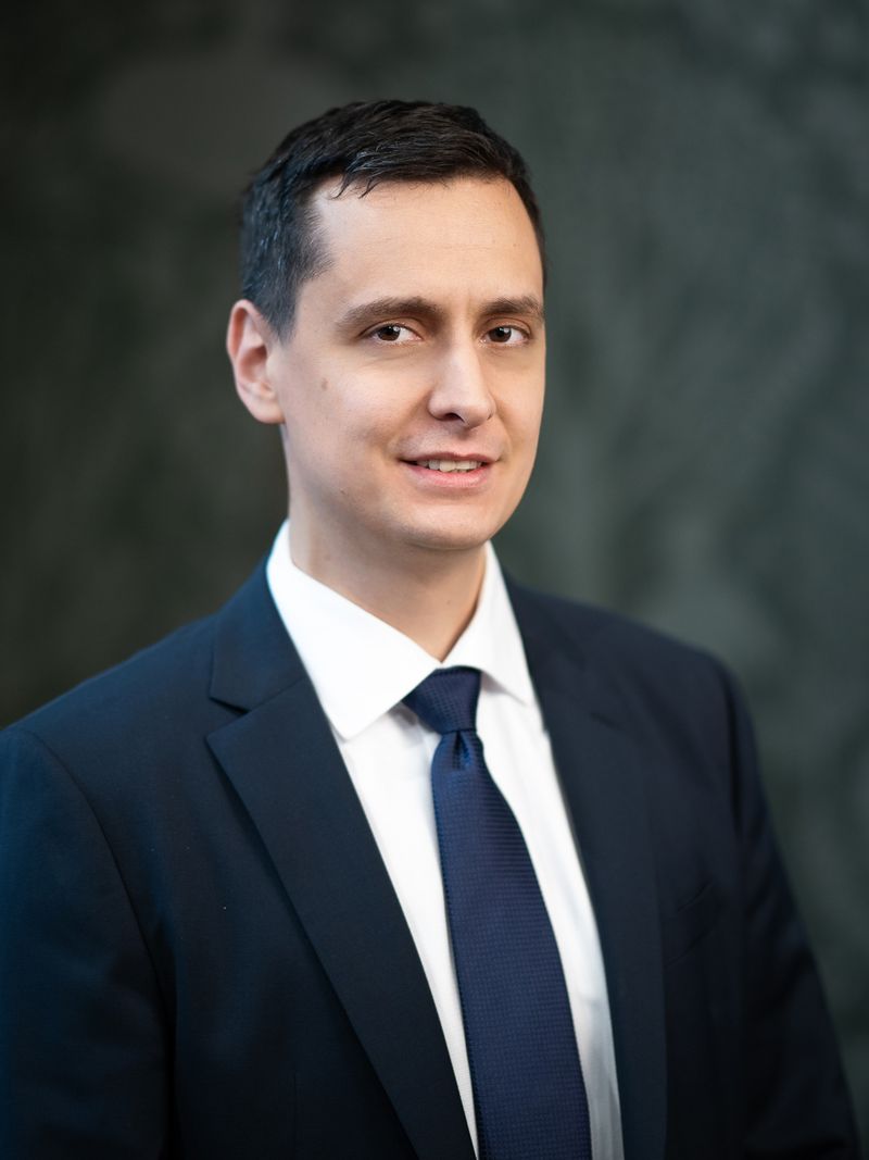 VG Elemző: Árokszállási Zoltán szerző profilképe