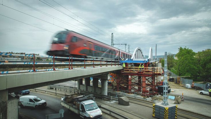Magyarország legnagyobb torzója lesz: képeken a félbehagyott Déli Körvasút